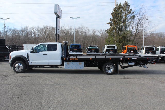 2026 Ford F-550 Jerr-Dan 6-Ton Steel XLP SD Carrier