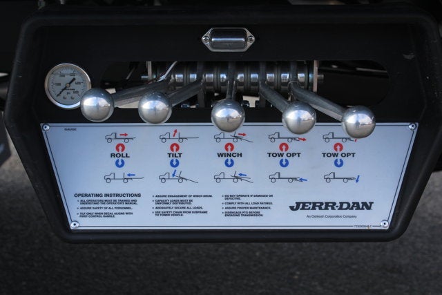 2026 Ford F-550 Jerr-Dan 6-Ton Steel XLP SD Carrier