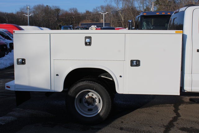 2026 Ford Chassis Cab F-350® XL