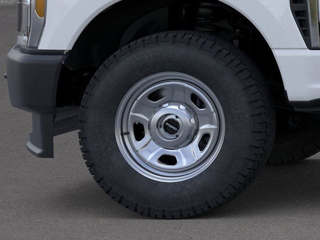 2025 Ford Chassis Cab F-350® XL