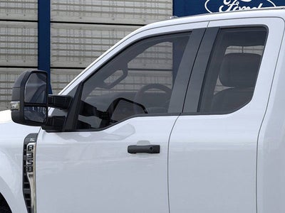 2025 Ford Chassis Cab F-350® XL