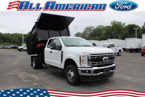 2025 Ford Chassis Cab F-350® XL