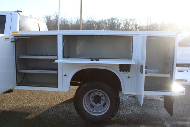 2026 Ford Chassis Cab F-350® XL