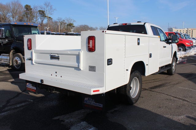 2026 Ford Chassis Cab F-350® XL