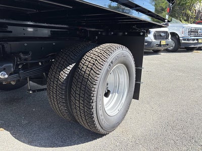 2025 Ford Chassis Cab F-350® XL