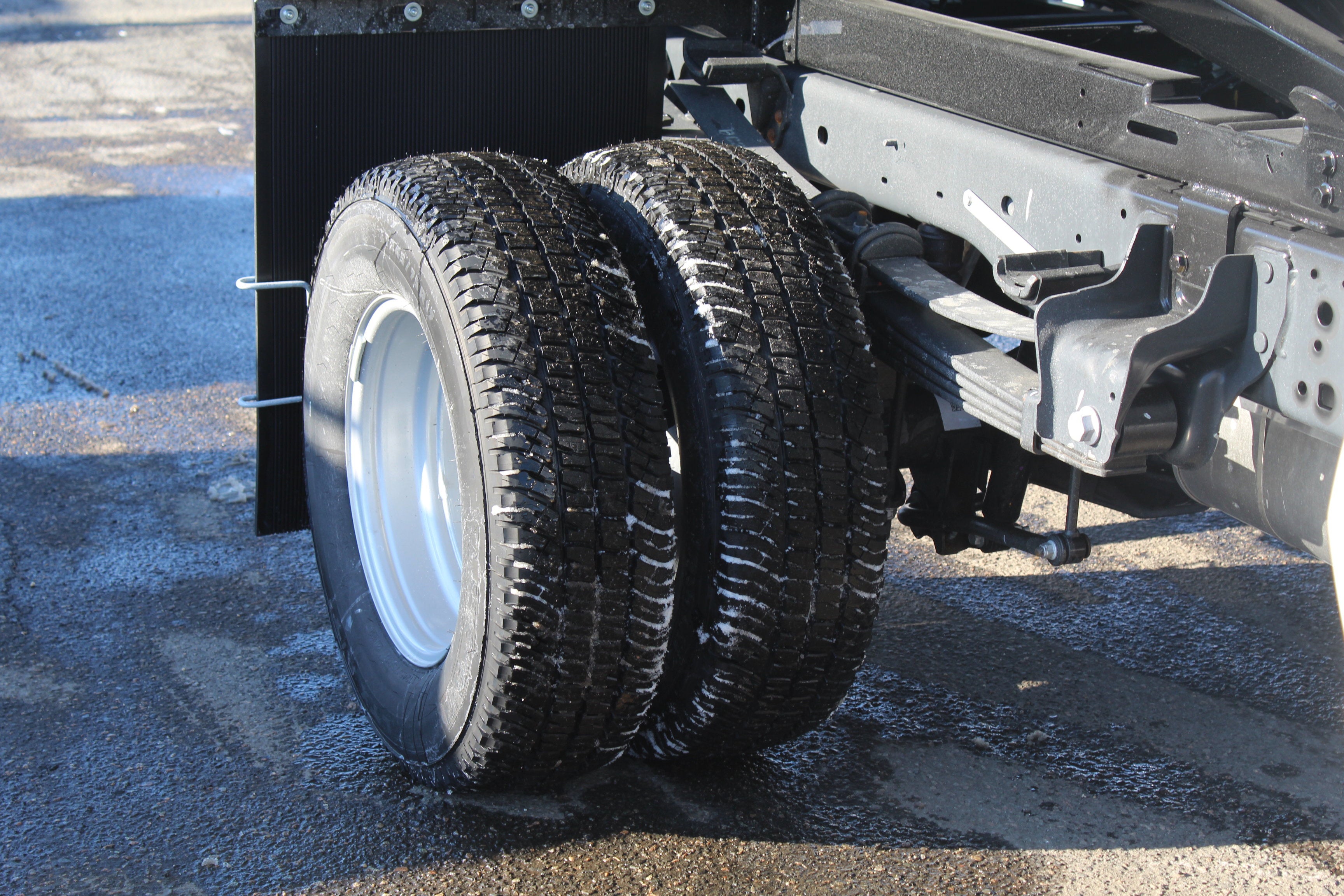 2026 Ford Mason Dump F-350 4x4 9 FT 2-3 Yard Super Cab