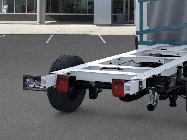 2025 Ford Transit Chassis Cutaway