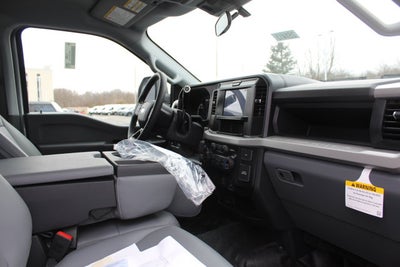 2025 Ford Chassis Cab F-600® XL