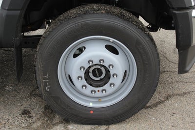 2025 Ford Chassis Cab F-600® XL