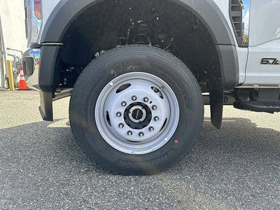 2024 Ford Chassis Cab F-600® XL