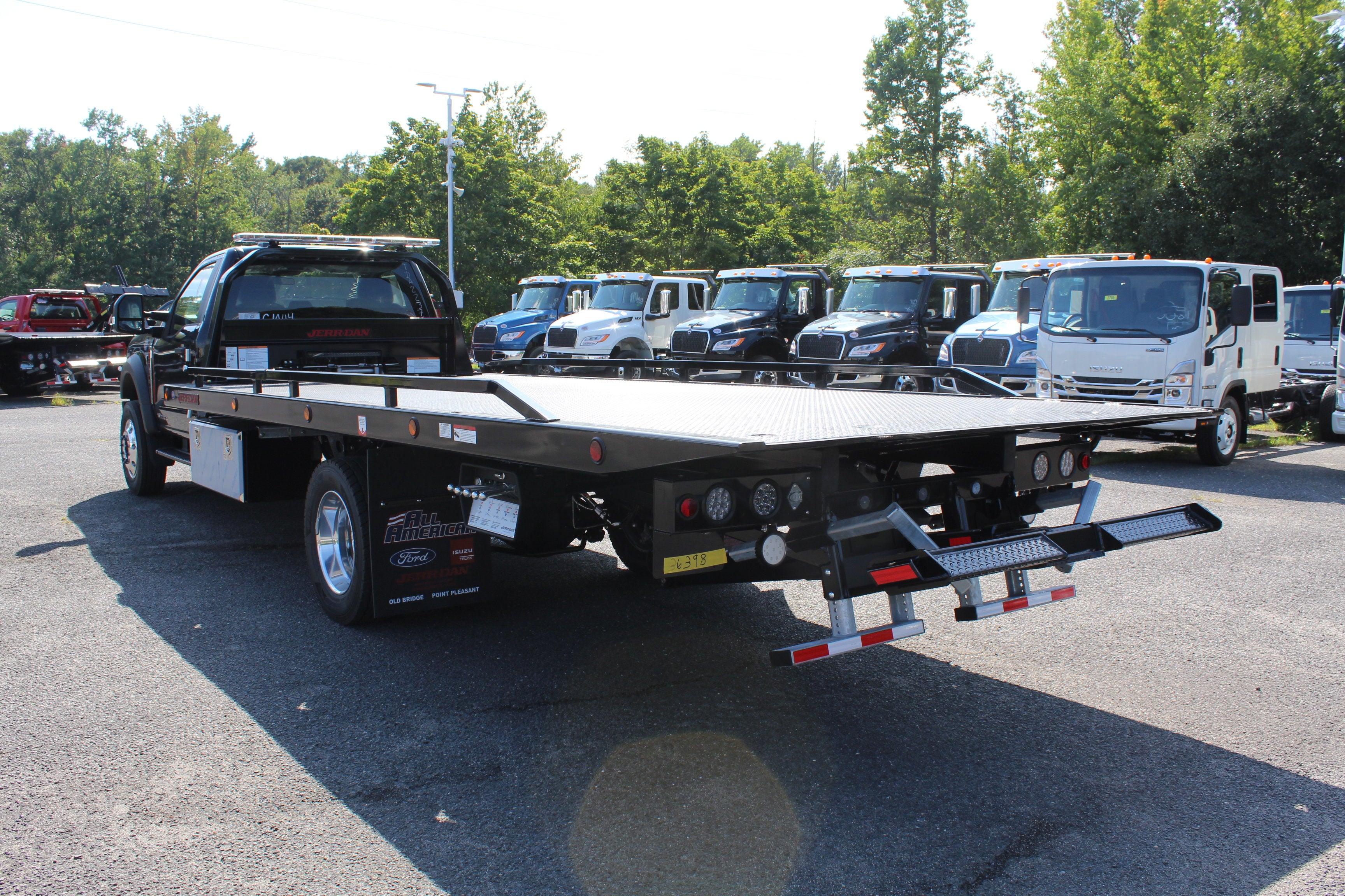 2026 Ford F-600 Jerr-Dan 6-Ton Steel XLP SD Carrier