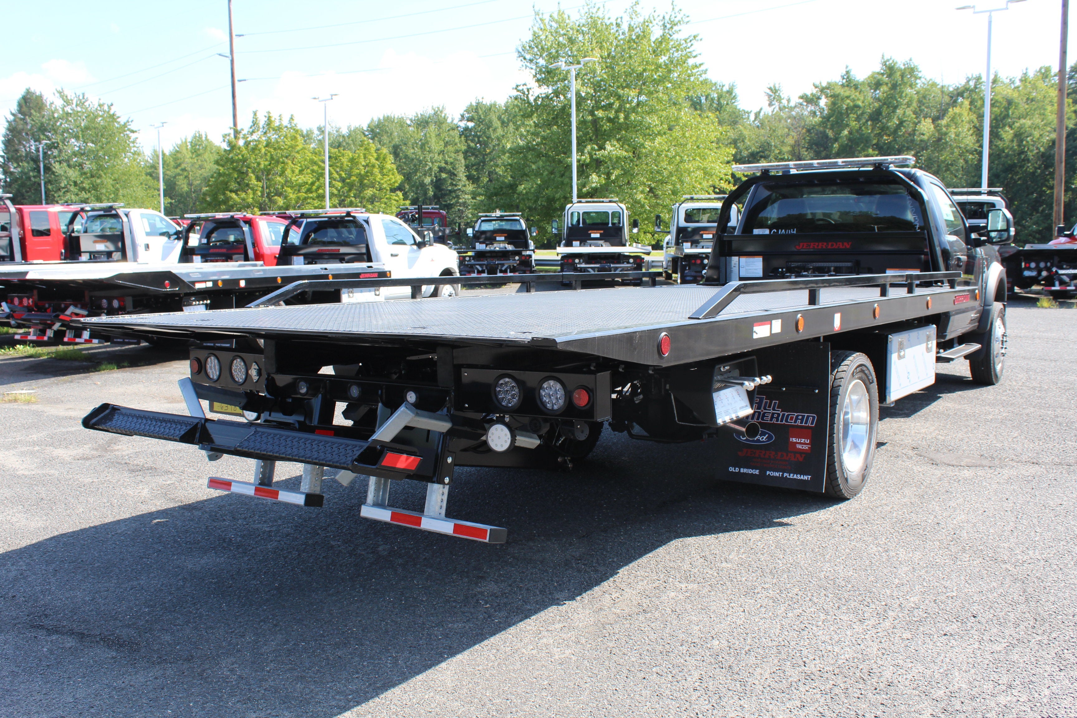 2026 Ford F-600 Jerr-Dan 6-Ton Steel XLP SD Carrier