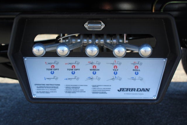 2026 Ford F-650 Jerr-Dan 6-Ton Steel XLP SD Carrier