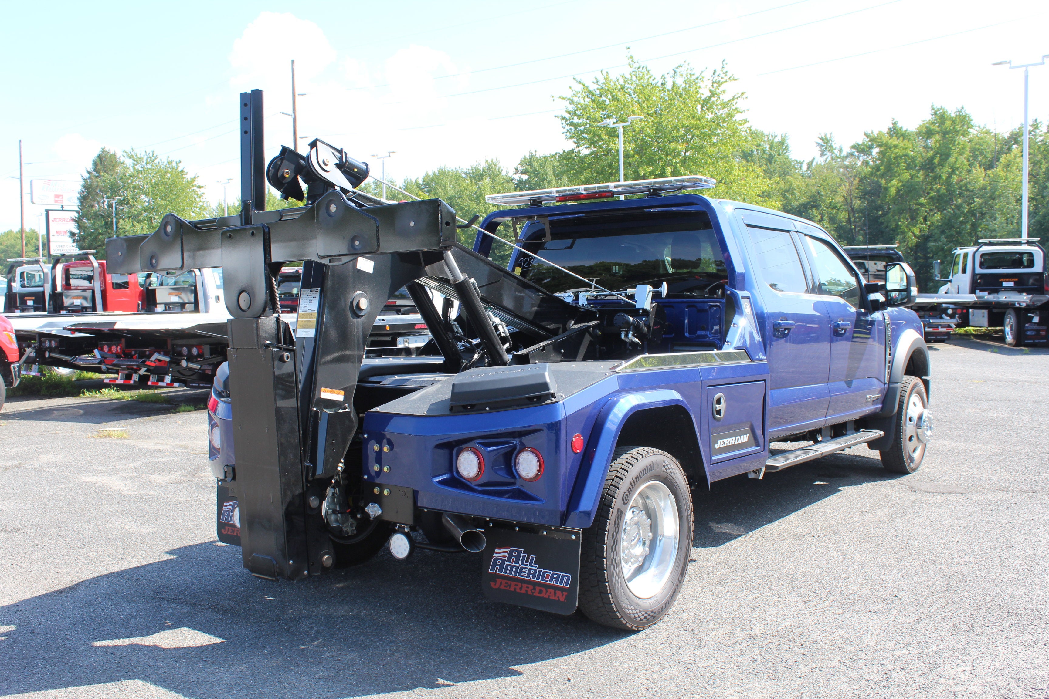 2026 Ford Chassis Cab F-550® LARIAT®