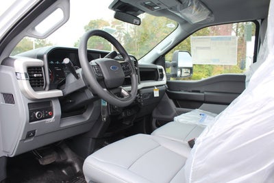 2026 Ford Chassis Cab F-550® XL