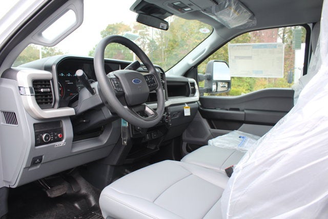 2026 Ford Chassis Cab F-550® XL