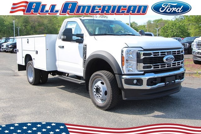 2025 Ford Chassis Cab F-450® XL
