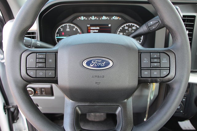 2025 Ford Chassis Cab F-450® XL