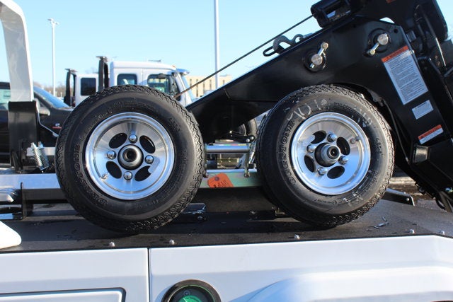 2025 Ford Chassis Cab F-450® XLT