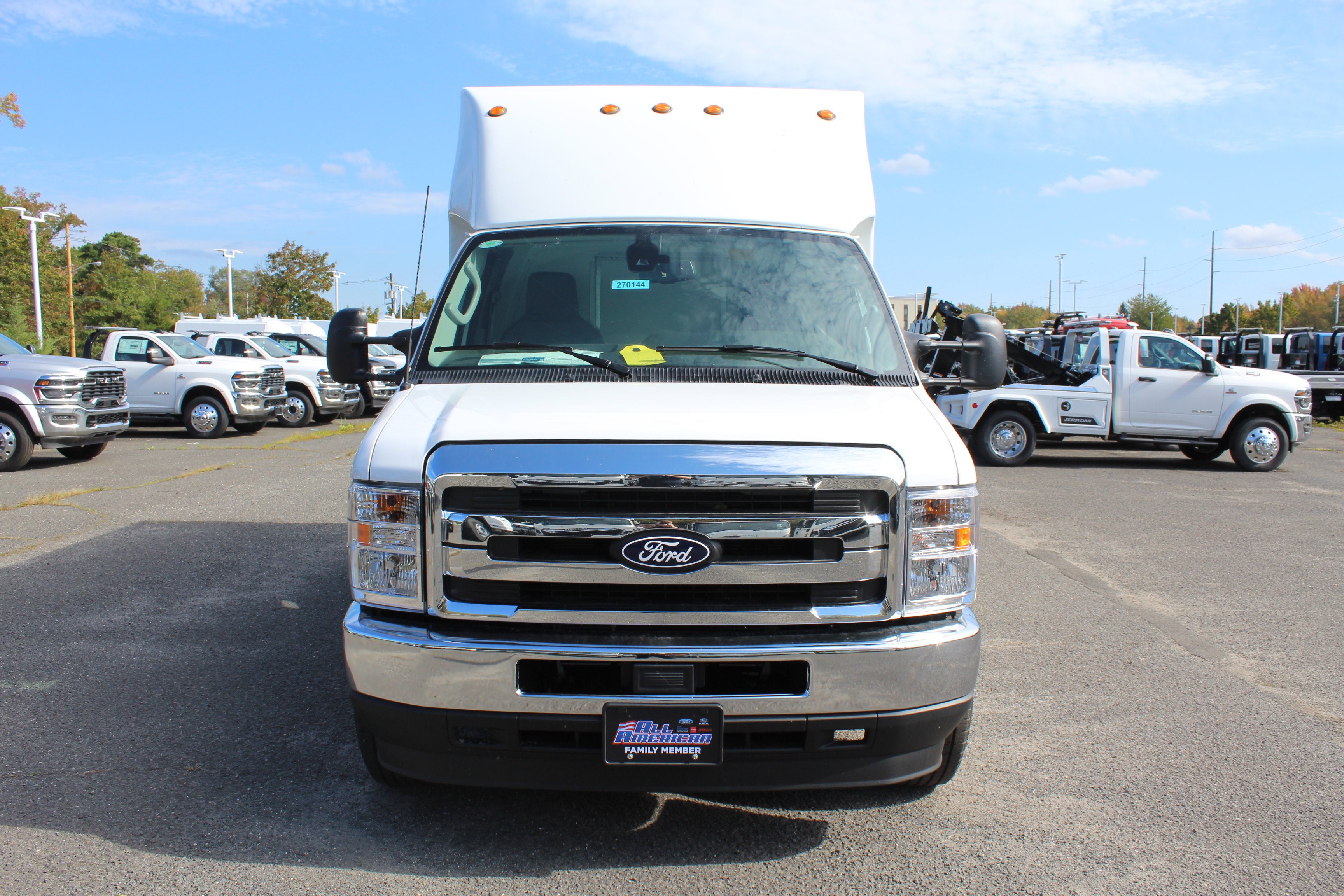 2027 Ford Econoline Cutaway E-350 SRW
