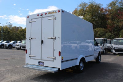 2027 Ford Econoline Cutaway E-350 SRW