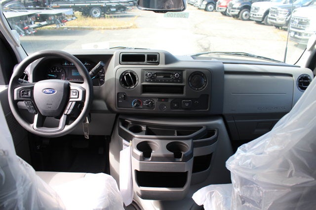 2026 Ford Econoline Cutaway E-350 SRW