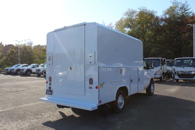 2027 Ford Econoline Cutaway E-350 SRW