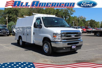 2026 Ford Econoline Cutaway E-350 SRW