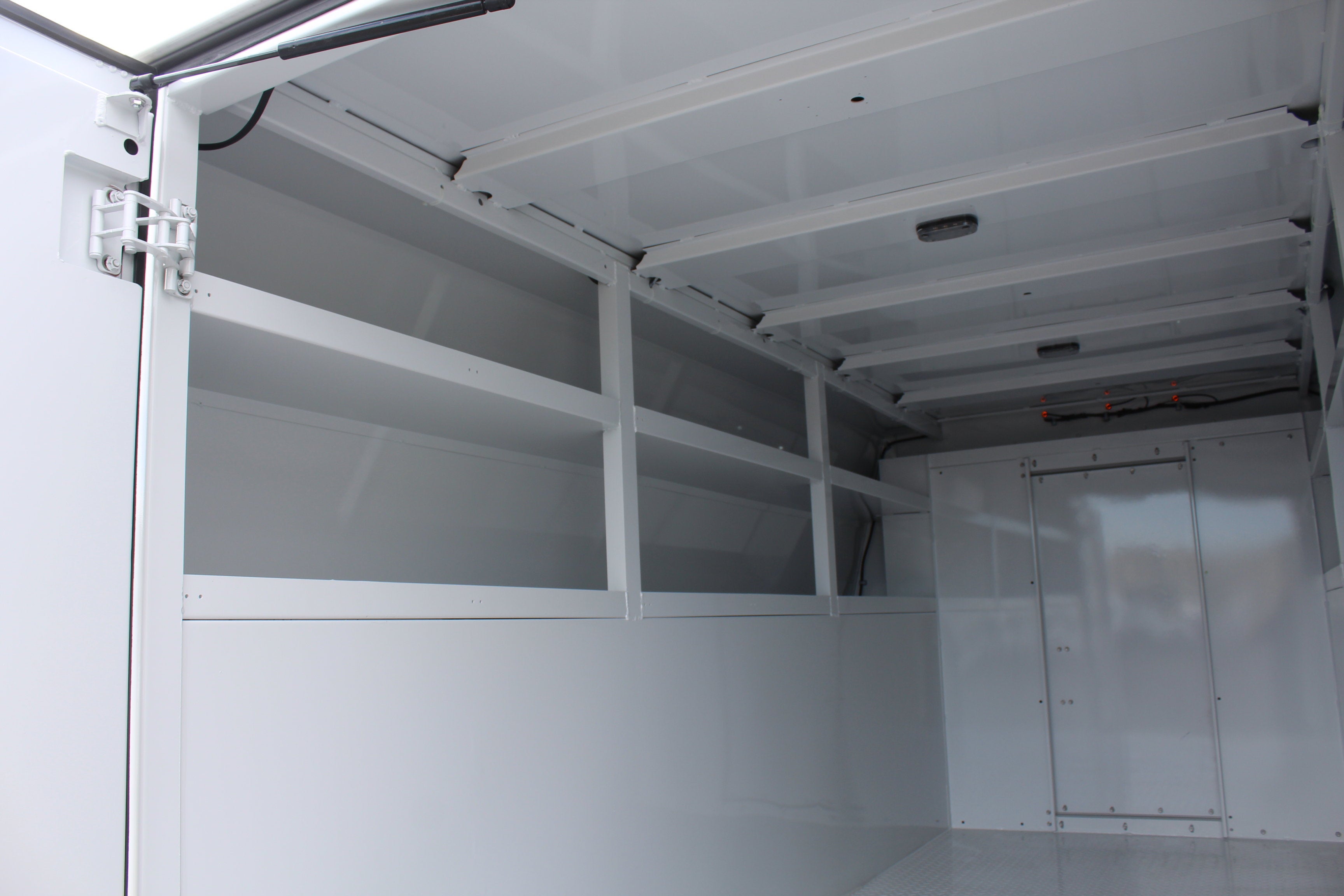 2027 Ford Econoline Cutaway E-350 SRW