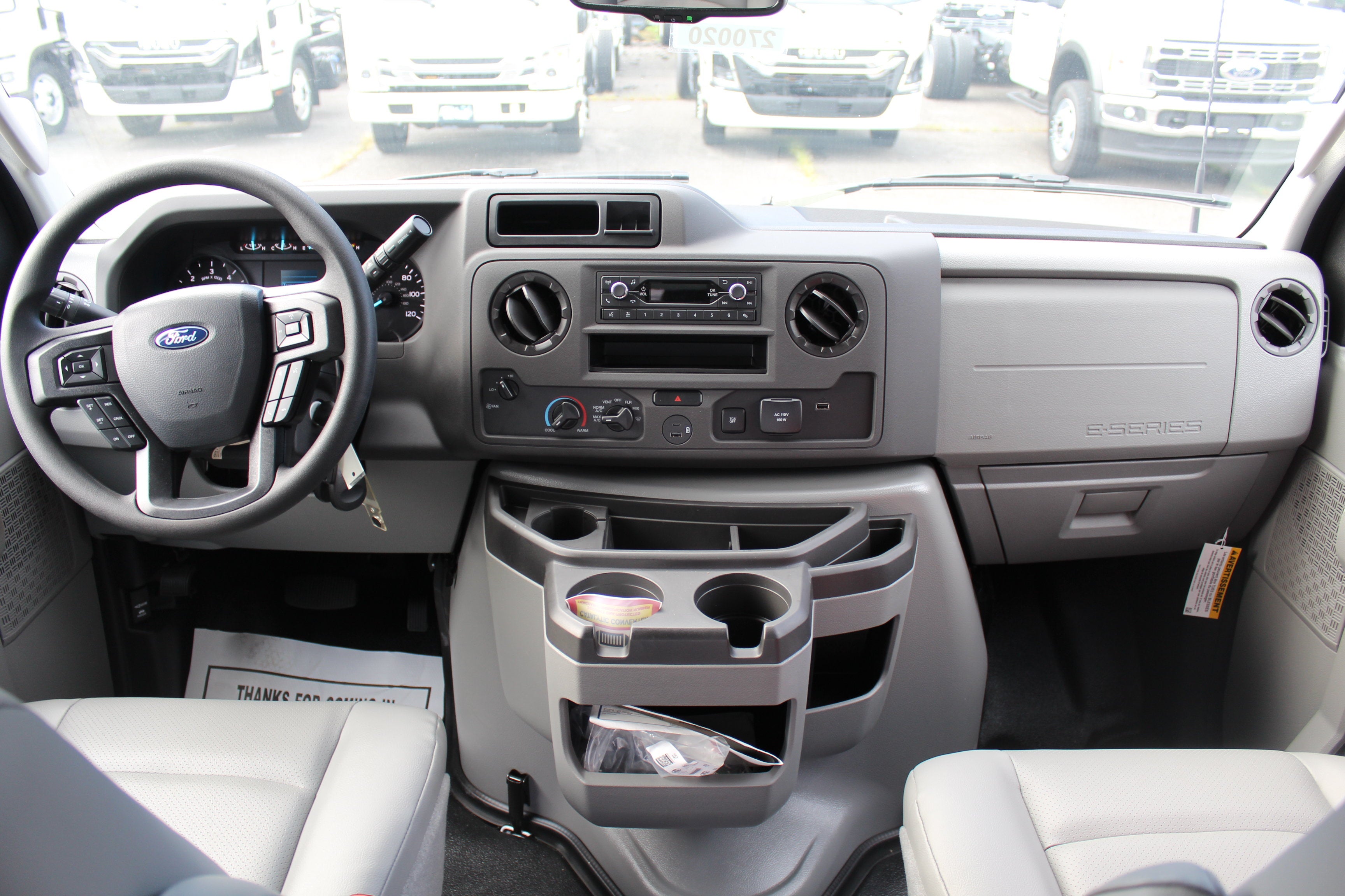2027 Ford Econoline Cutaway E-350 SRW