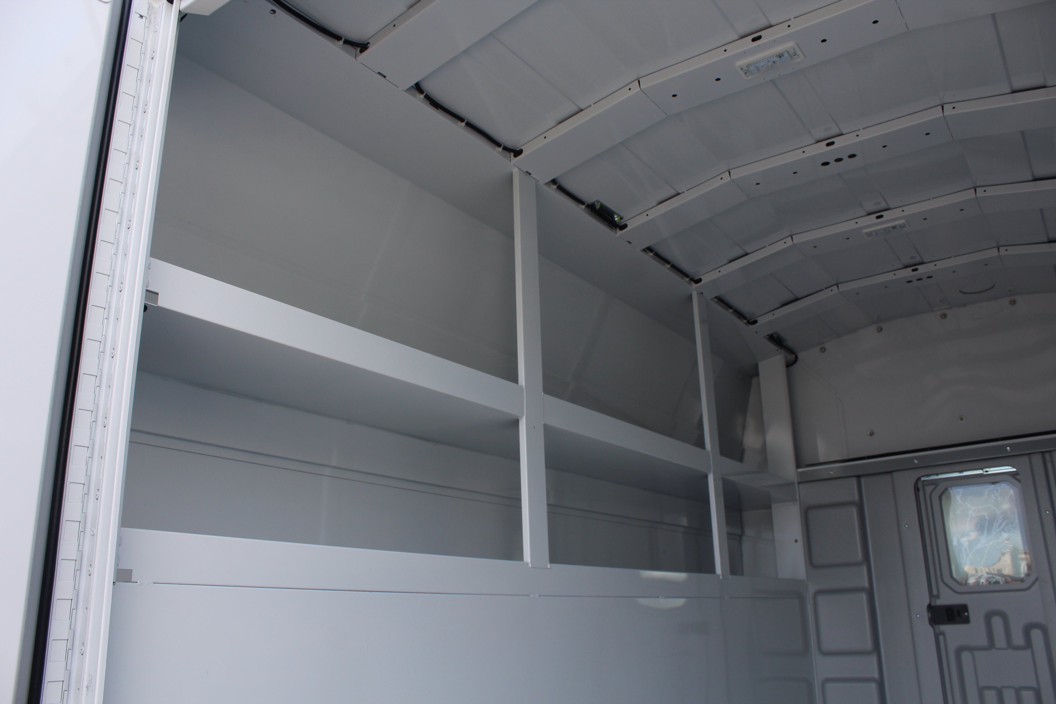 2027 Ford Econoline Cutaway E-350 SRW