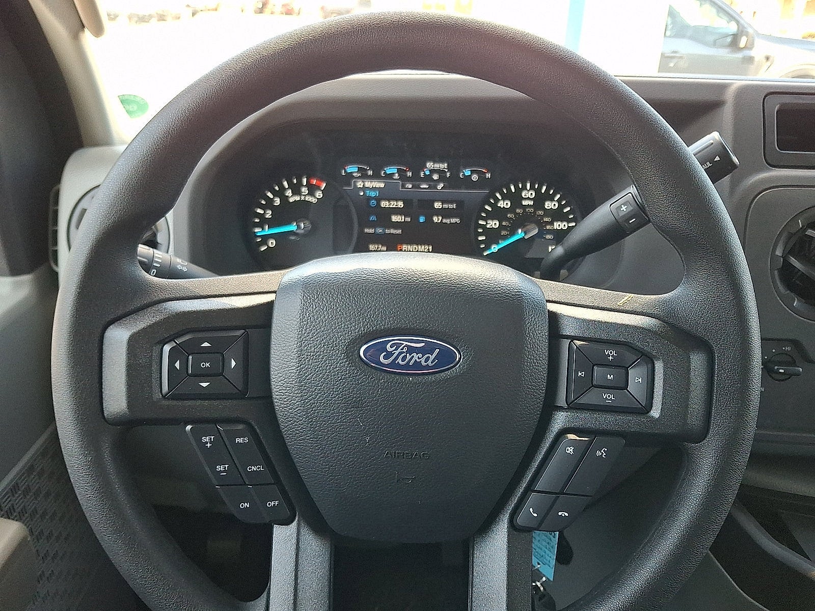 2027 Ford Econoline Cutaway E-450 DRW
