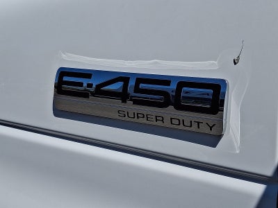 2027 Ford Econoline Cutaway E-450 DRW