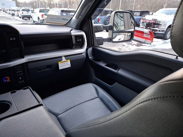 2025 Ford Super Duty F-350 DRW XL