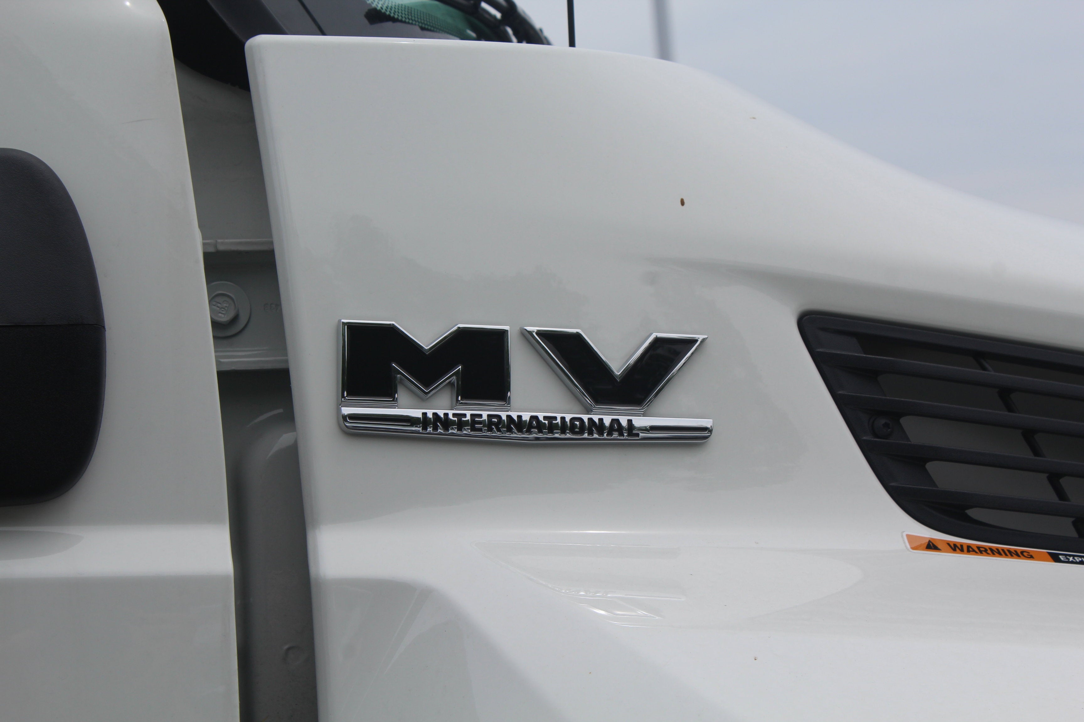 2027 International MV607 Jerr-Dan 6-Ton Steel XLP SD Carrier
