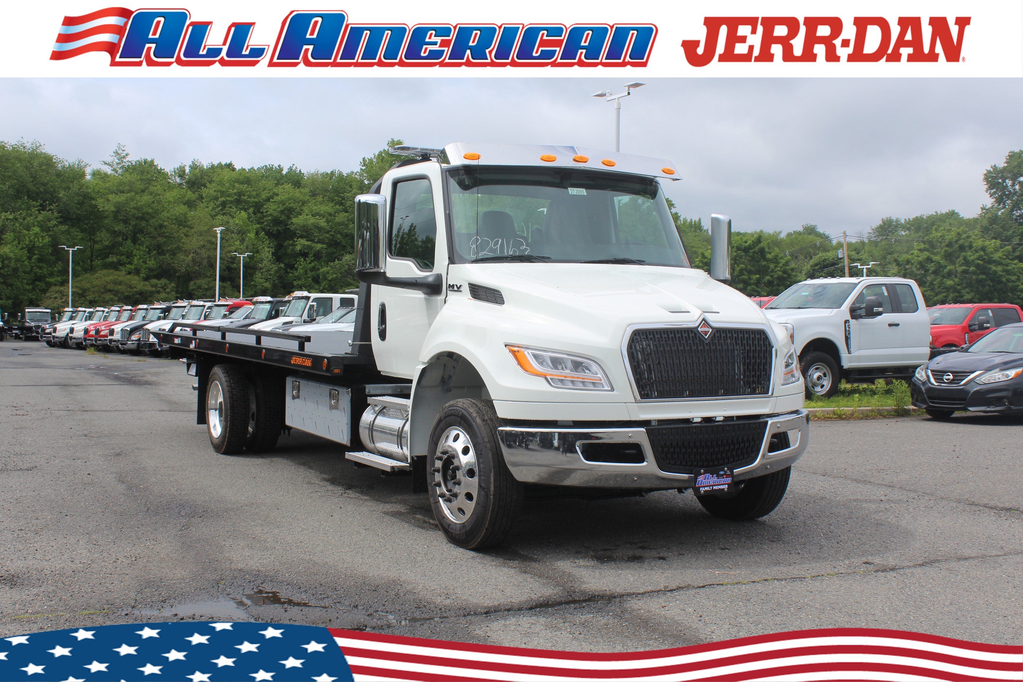 2027 International MV607 Jerr-Dan 6-Ton Steel XLP SD Carrier