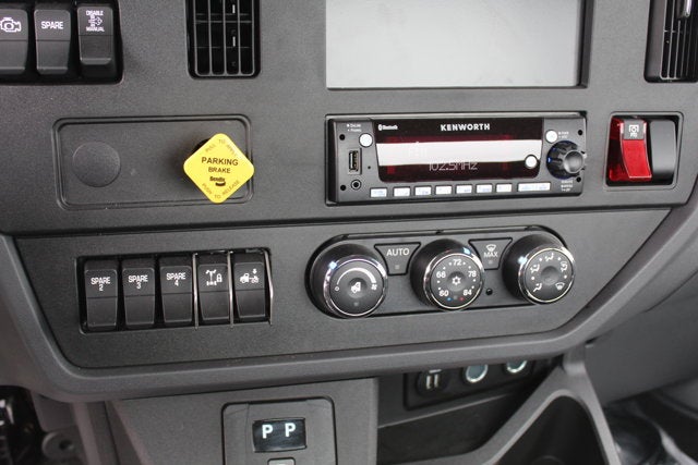 2025 Kenworth T280 22 FT Steel 4x2 Carrier Jerr-Dan