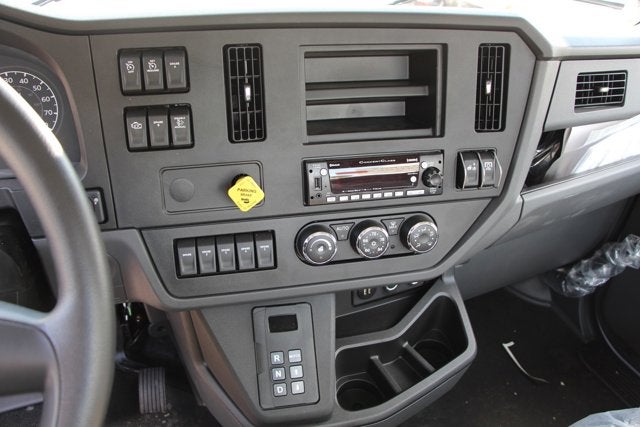 2025 Peterbilt 536 22' Aluminum XLP Jerr-Dan Carrier