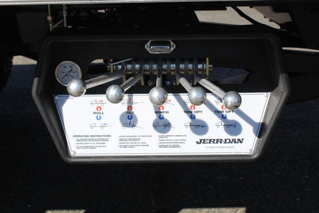 2025 Peterbilt 536 22 FT Aluminum 4x2 Carrier Jerr-Dan