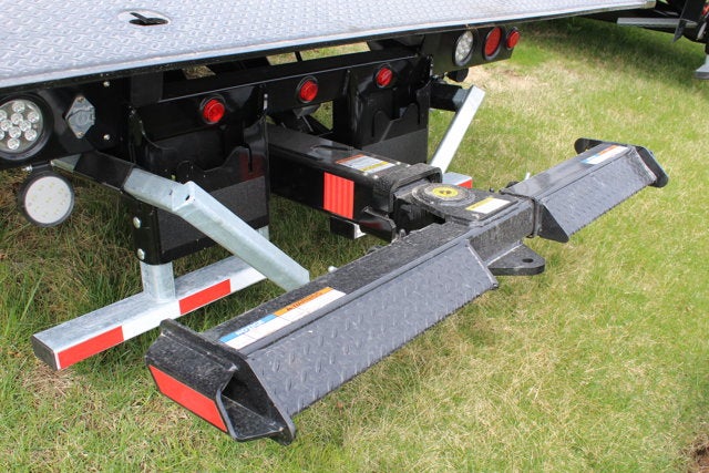 2025 Peterbilt 536 22 FT Steel 4x2 Carrier Jerr-Dan