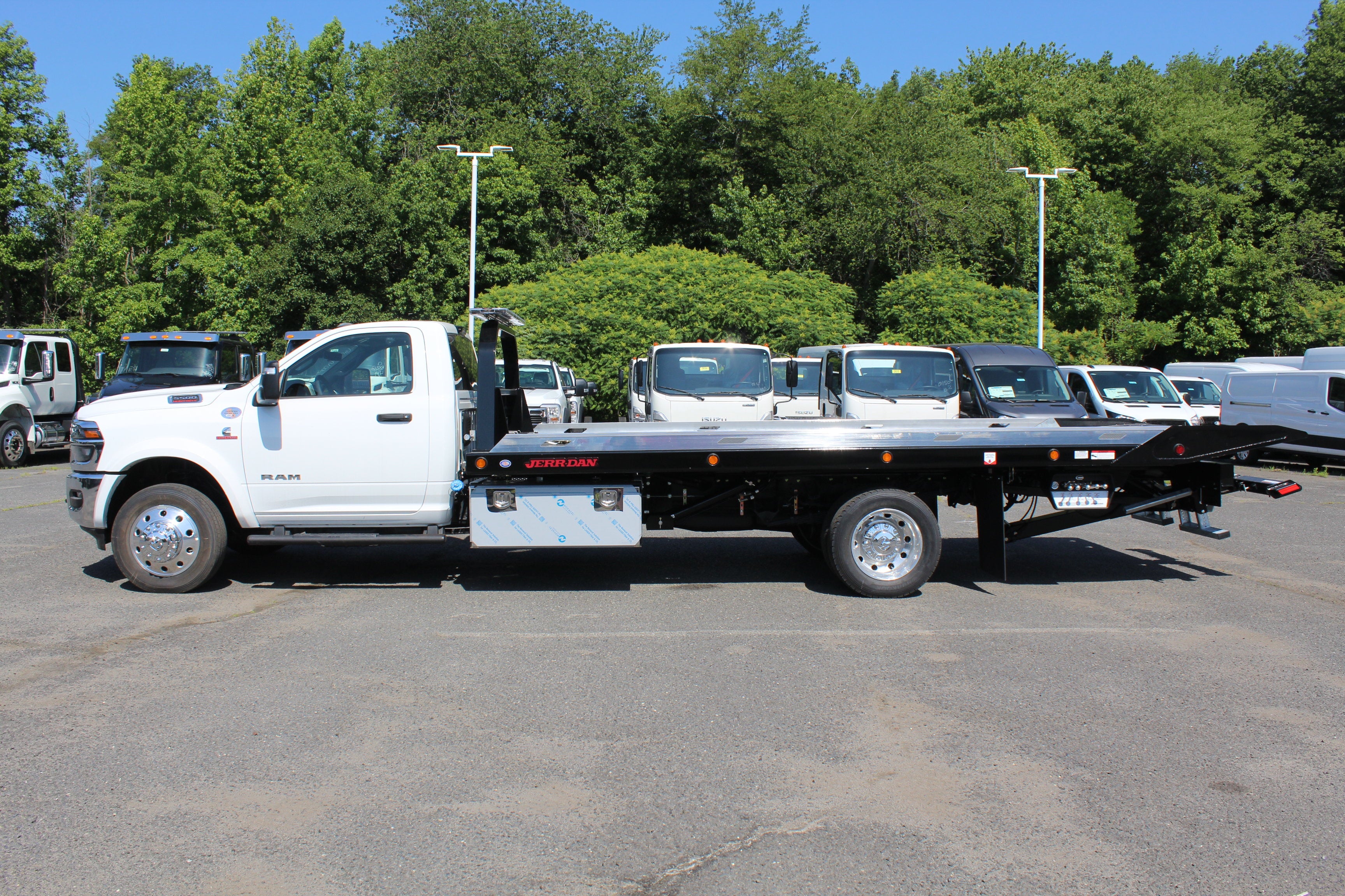 2026 RAM 5500 Jerr-Dan 6-Ton Dual-Angle Steel XLP SD Carrier