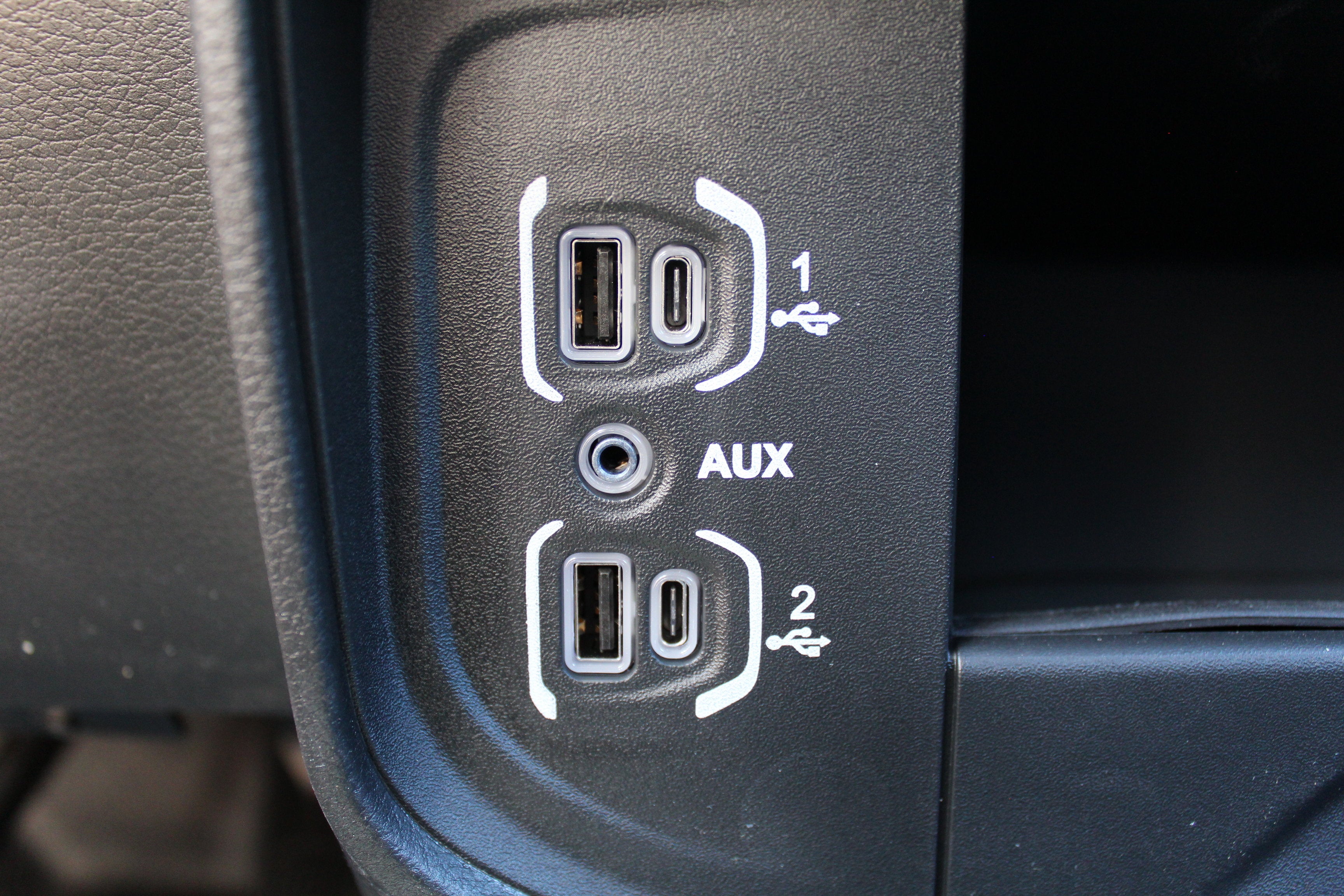2026 RAM 5500 Jerr-Dan 6-Ton Dual-Angle Steel XLP SD Carrier
