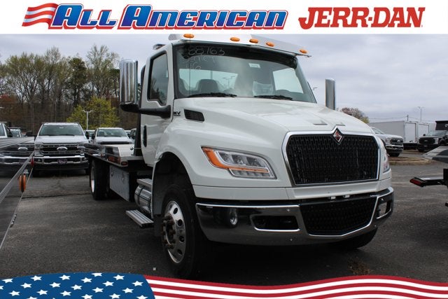 2025 International MV607 22 FT Aluminum 4x2 Carrier Jerr-Dan