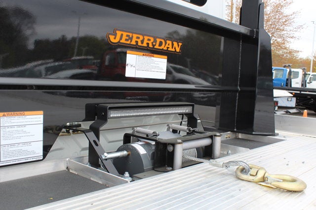 2025 International MV607 22 FT Aluminum 4x2 Carrier Jerr-Dan