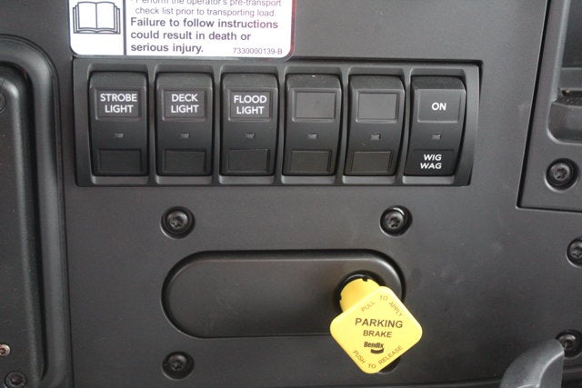 2025 International MV607 Jerr-Dan 6-Ton Aluminum XLP SD Carrier