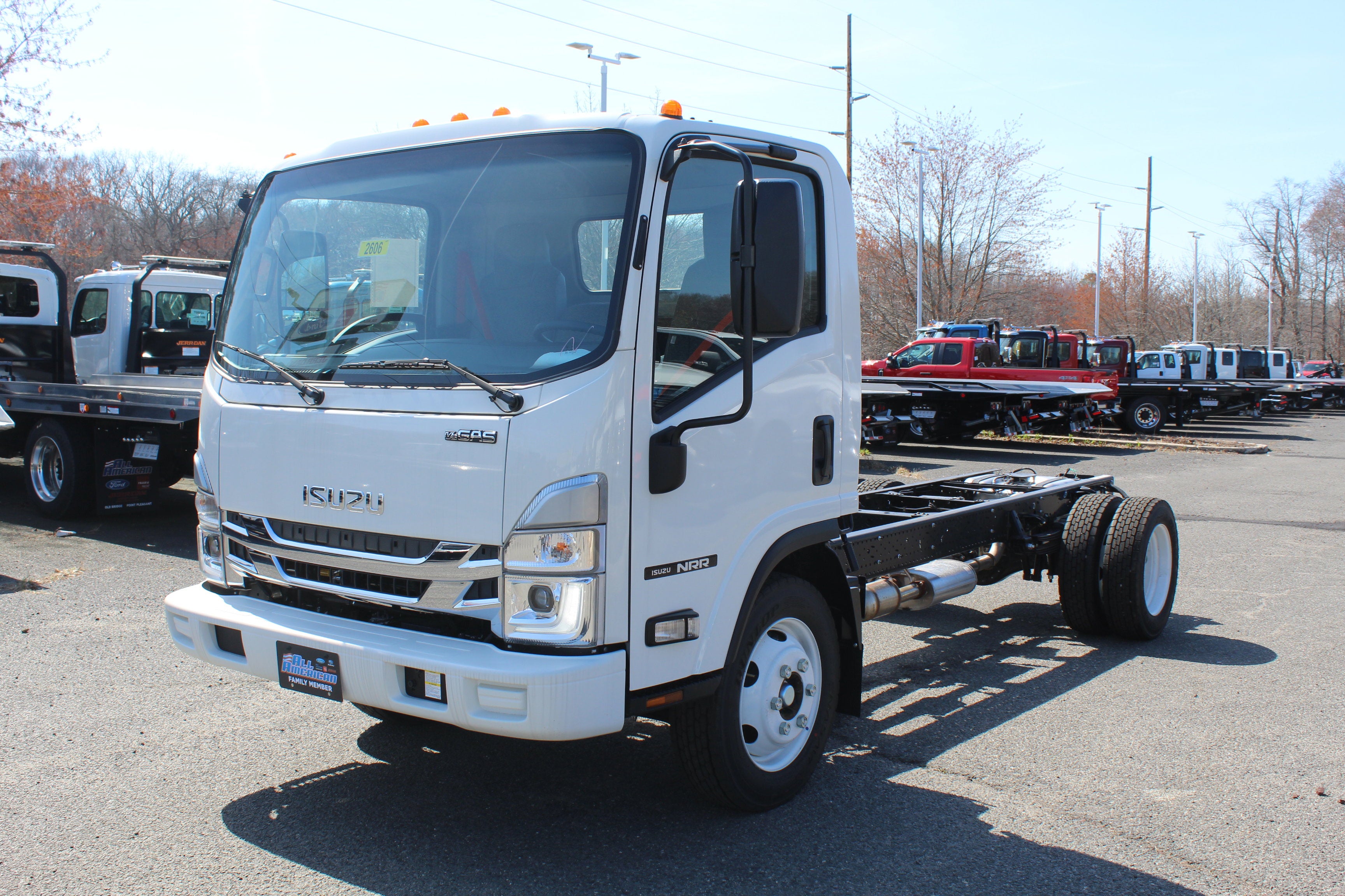 2026 Isuzu NRR Base