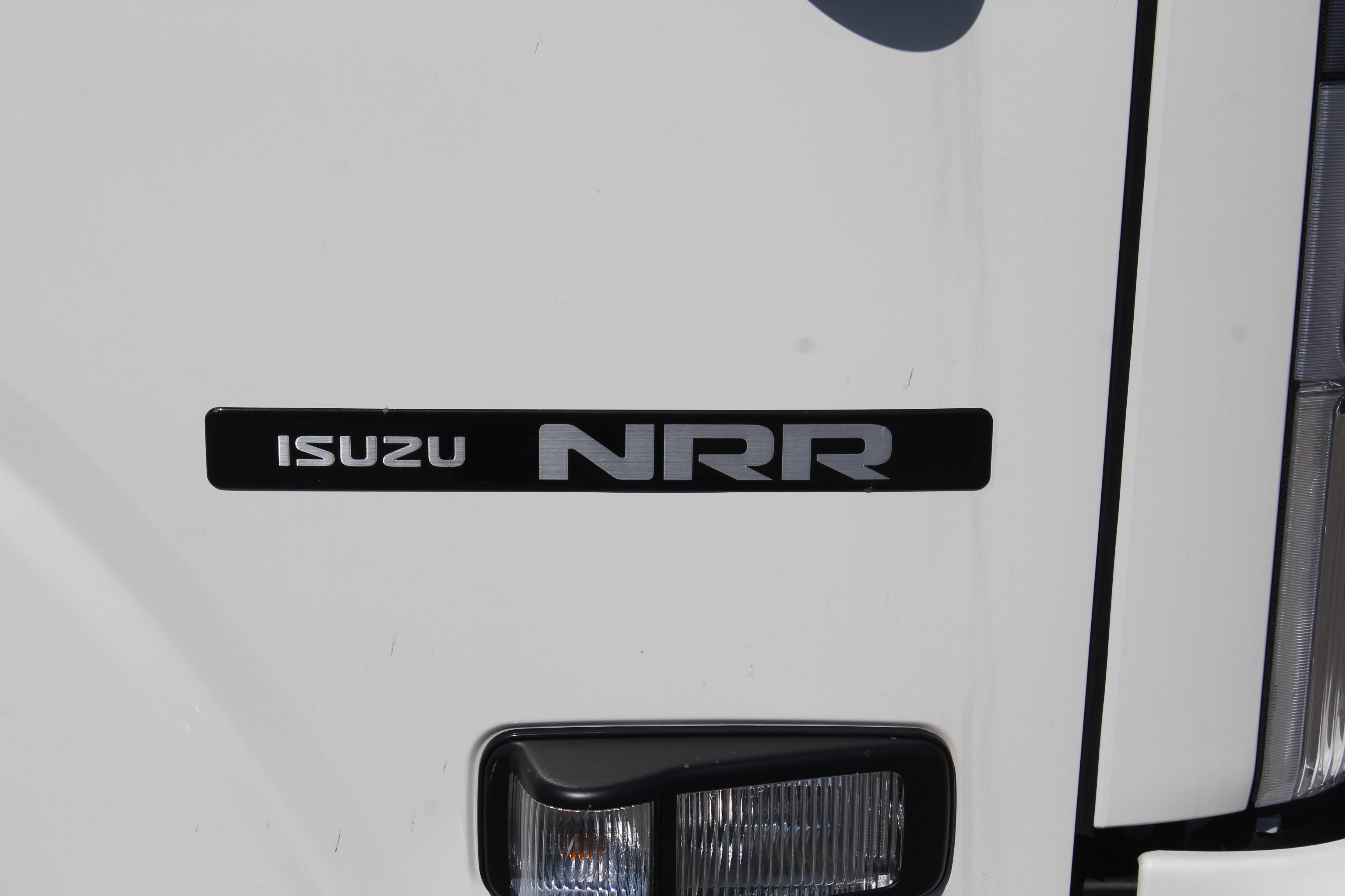 2026 Isuzu NRR Base