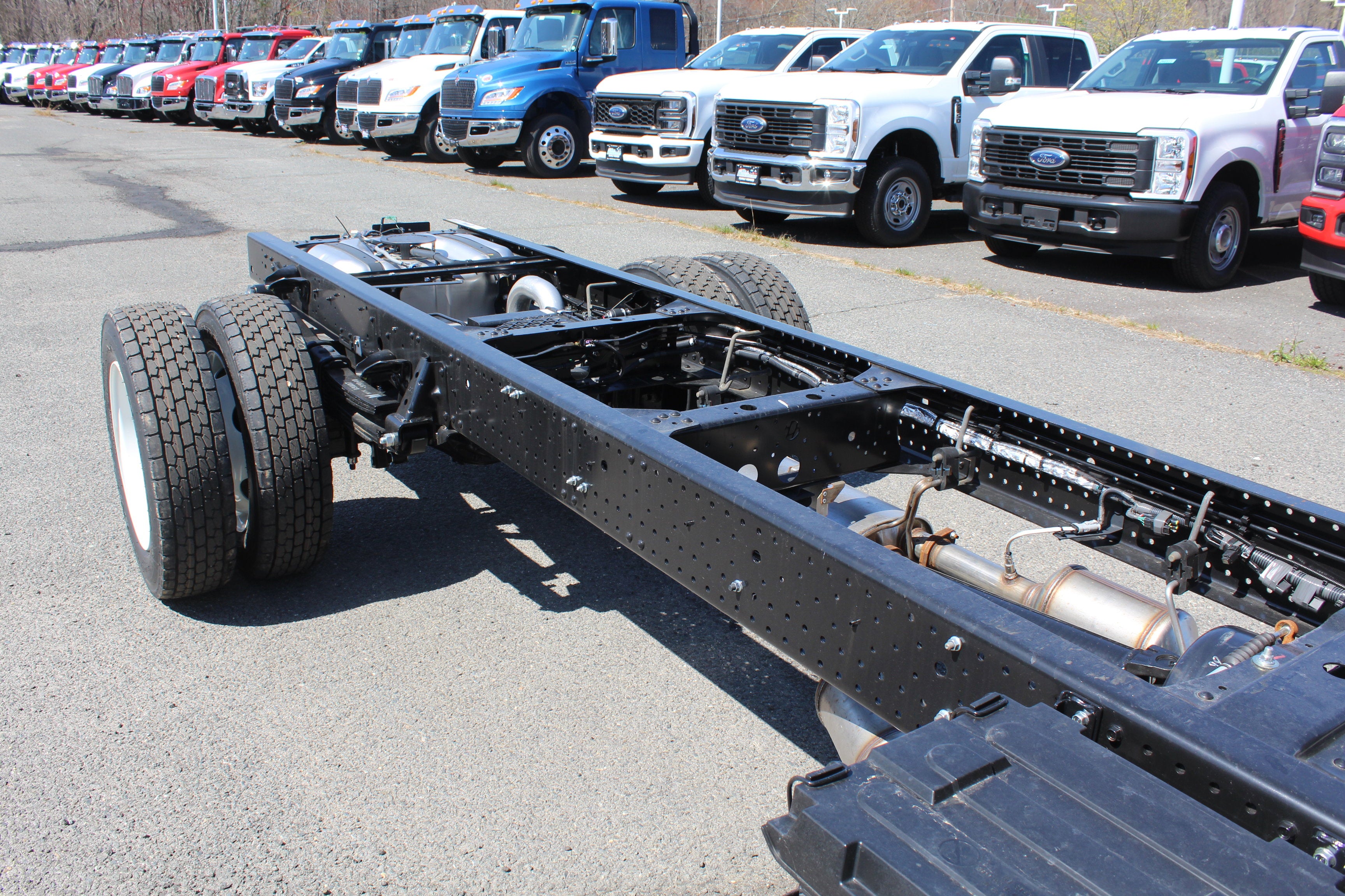 2026 Isuzu NS4 Base