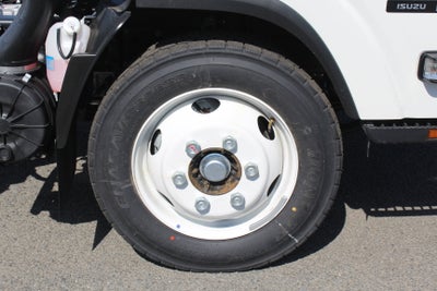 2026 Isuzu NRR Base