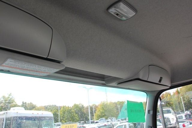 2025 Isuzu MT6 26 FT Box w/ ICC Bumper